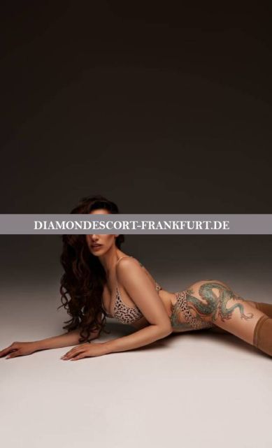 Eskortieren Nika: Die besten Models in der Agentur Diamond Frankfurt Escort