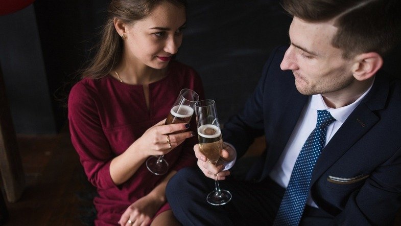 Warum es sich lohnt, ein Callgirl für einen Geschäftstermin zu bestellen – die wichtigsten Vorteile eines Escorts