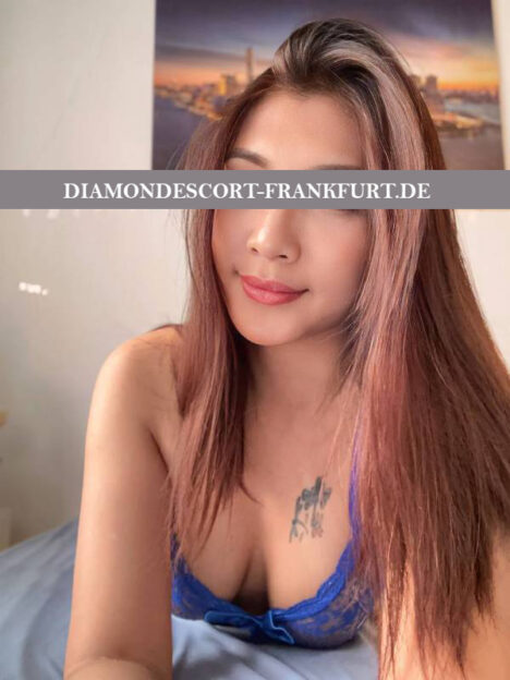 Escort Model Wida, Hair Color : Brown, Age: 27, Height: 165, Weight: 59kg